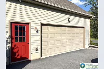 4469 Lisa Lane, Lower Macungie Township, PA 18103 - Photo 12