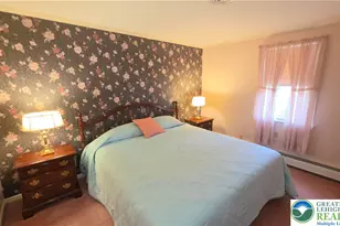 142 E North St, Nazareth Boro, PA 18064 - Photo 46