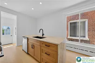 28 N 4th St, Emmaus Boro, PA 18049 - Photo 16