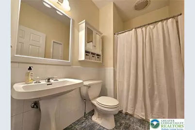 141 Clovershire Drive, Bushkill Twp, PA 18064 - Photo 32