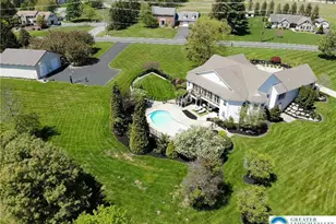 141 Clovershire Dr, Bushkill Twp, PA 18064 - Photo 58