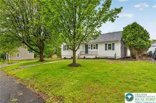 223 Oak St, Washington Twp, PA 18072 - Photo 6