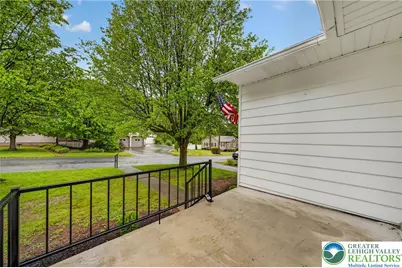 223 Oak Street, Washington Twp, PA 18072 - Photo 10