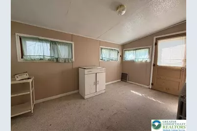 10 E Ruddle Street, Coaldale Boro, PA 18218 - Photo 10