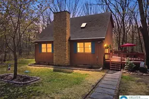 54 Berry Ln, Penn Forrest, PA 18229 - Photo 2