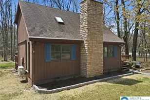 54 Berry Ln, Penn Forrest, PA 18229 - Photo 2
