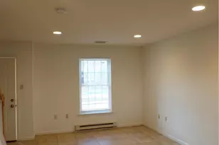 1013 Devonshire Rd, Allentown City, PA 18103 - Photo 2