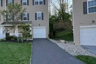 2290 Rising Hill Rd, Whitehall Township, PA 18052 - Photo 2