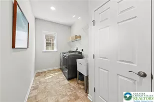 5544 Traditions Dr, Upper Saucon Township, PA 18036 - Photo 24