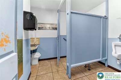 204 W Madison Street, Easton, PA 18042 - Photo 34