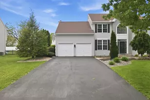 410 Ramblewood Dr, Forks Twp, PA 18040 - Photo 66