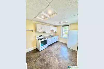 1217 Broadway #2, Fountain Hill Boro, PA 18015 - Photo 2