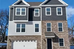 114 Winding Rd, Forks Twp, PA 18040 - Photo 1