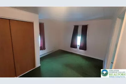 3722 Mountain View Drive, Lehigh Township, PA 18038 - Photo 10