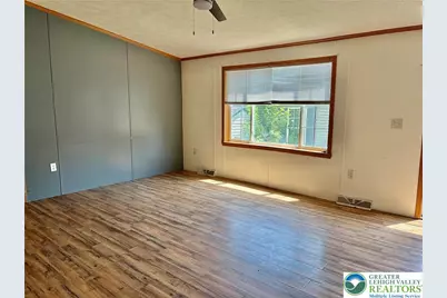 4 Briarwood Court N, East Allen Township, PA 18014 - Photo 6