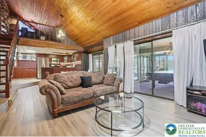 3204 Carobeth Drive, Tobyhanna, PA 18466 - Photo 6