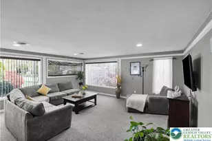 1271 Stafore Dr, Hanover Twp, PA 18017 - Photo 12