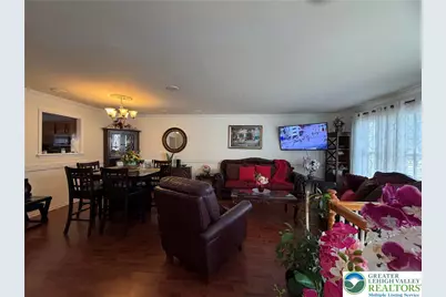 222 N Oak Street, Freemansburg, PA 18017 - Photo 4
