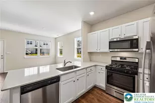 884 Still Waters Ln, Pennsburg Boro, PA 18073 - Photo 6