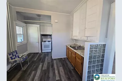 201 N 15th Street #3, Allentown City, PA 18102 - Photo 4