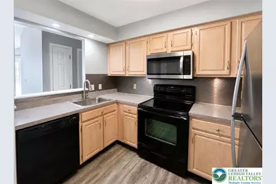 5177 Cheryl Drive, Bethlehem City, PA 18017 - Photo 2