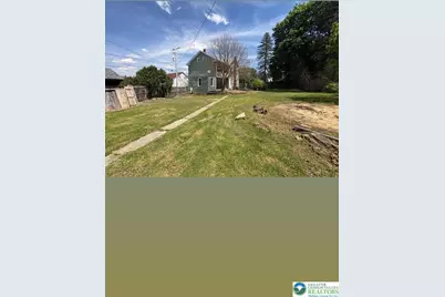 2879 Cemetery Street, Washington Township, PA 18080 - Photo 2