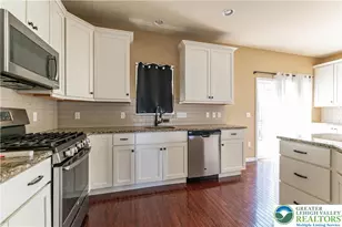 2406 Gentle Hollow Dr, Whitehall Township, PA 18052 - Photo 14