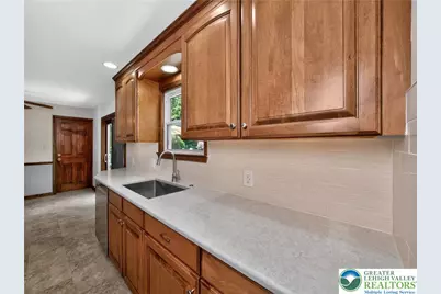 1921 Latta Street, South Whitehall Township, PA 18104 - Photo 20