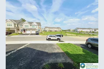422 Gray Feather Way, Upper Macungie Township, PA 18104 - Photo 4