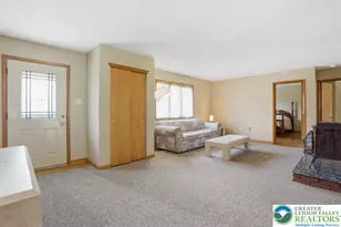 1045 Forest St, Franklin Twp, PA 18235 - Photo 4