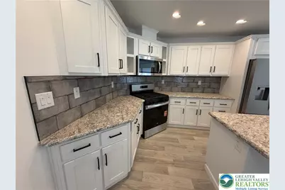 425 Upper Pmhe North Drive, East Stroudsburg, PA 18302 - Photo 16