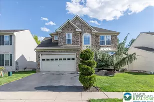 1535 Ciara Dr, Hanover Twp, PA 18017 - Photo 12
