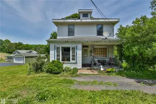92 Grier Ave, Barnesville, PA 18214 - Photo 2