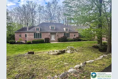 1946 Kyle Drive, Stroudsburg, PA 18360 - Photo 2