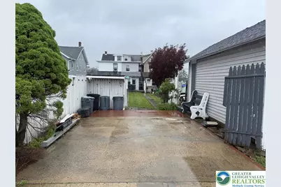 306 E Fairview Street, Coopersburg Boro, PA 18036 - Photo 2