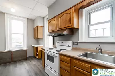 164 W Main Street #House, Kutztown, PA 19530 - Photo 6