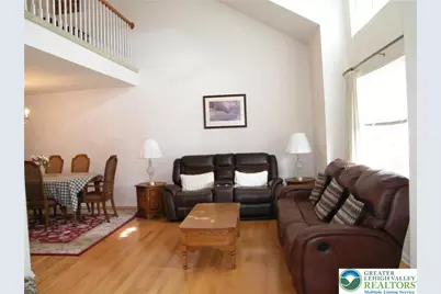 322 Surrey Place #322, Macungie Boro, PA 18062 - Photo 4
