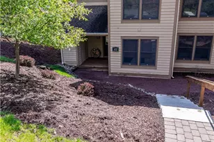 412 Hickory Dr, Pocono Twp, PA 18372 - Photo 42