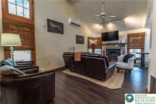 412 Hickory Dr, Pocono Twp, PA 18372 - Photo 12