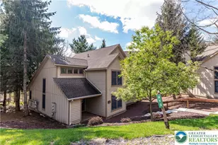 412 Hickory Dr, Pocono Twp, PA 18372 - Photo 44