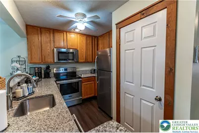 412 Hickory Drive, Tannersville, PA 18372 - Photo 16