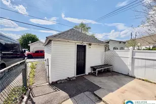 642 Sherman St, Allentown City, PA 18109 - Photo 8