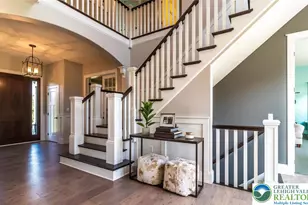 715 Arrowhead Ln, Upper Macungie Township, PA 18031 - Photo 8
