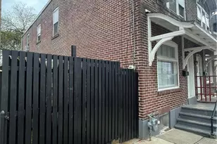 212 Chew St, Allentown City, PA 18102 - Photo 2