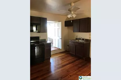 139 N 10th Street #3, Allentown City, PA 18102 - Photo 2