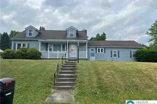 2401 Lawnherst Ave, Easton, PA 18045 - Photo 2