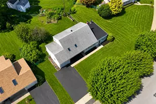 2049 Vista Dr, Bethlehem City, PA 18018 - Photo 34