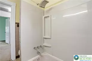 2256 2nd St, Wilson Boro, PA 18042 - Photo 30