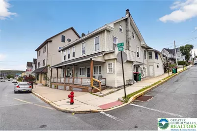 496 N 1st Street, Lehighton Boro, PA 18235 - Photo 2