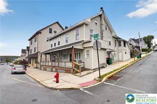 496 N 1st St, Lehighton Boro, PA 18235 - Photo 2